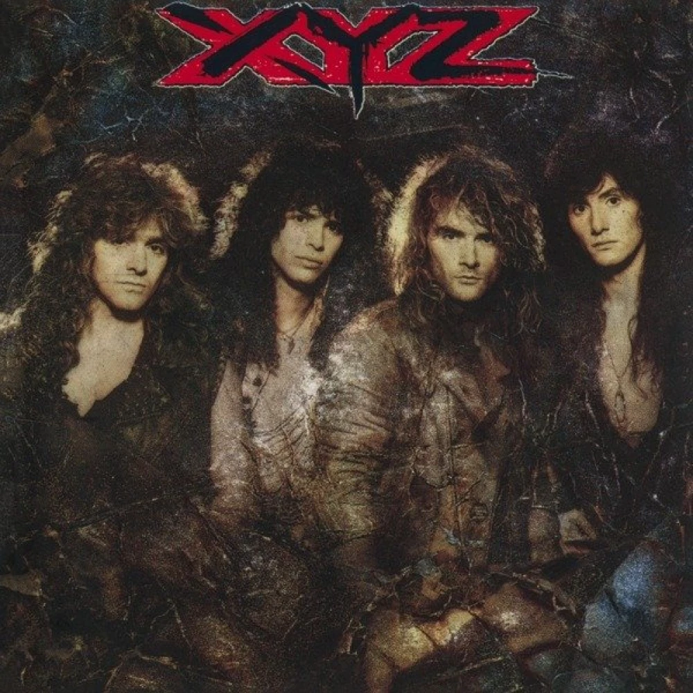 CD XYZ