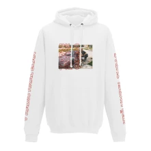 Mikina V rádiu hral Elán, keď umrel Tupac