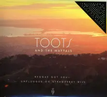 CD UNPLUGGED ON STRAWBERRY HILL