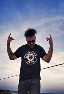 Tričko Legendárna H16