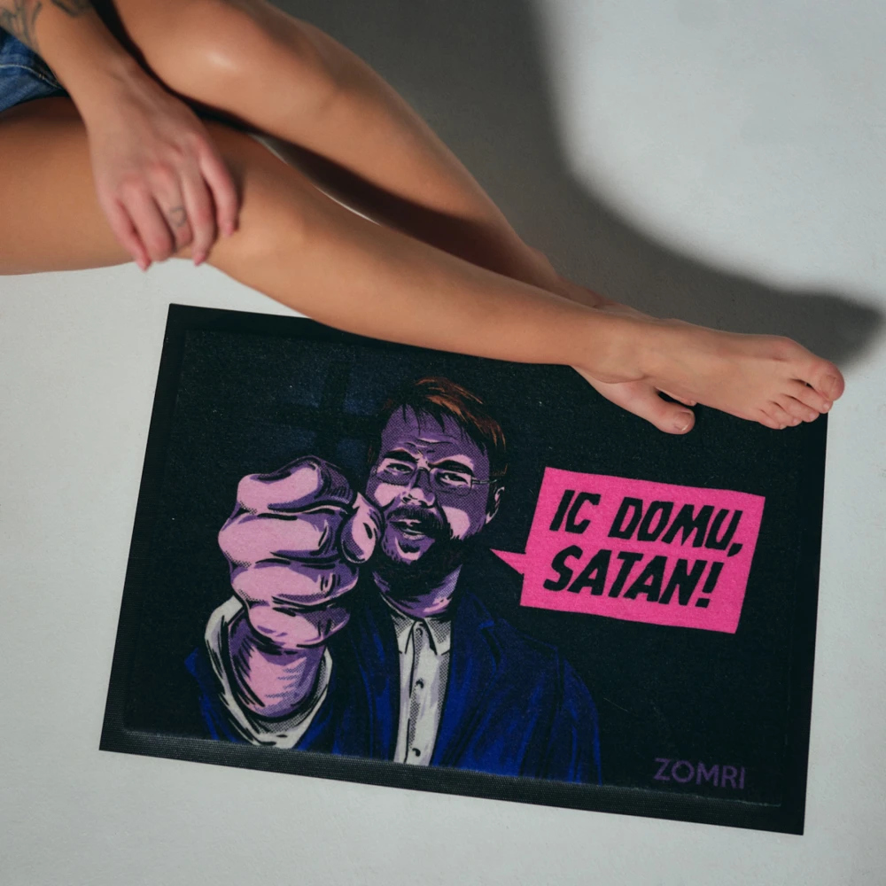 Ic domu satan