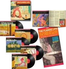 Vinyl YOSHIMI BATTLES THE PINK ROBOT