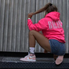 Balance Neon thumbnail