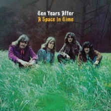 CD A SPACE IN TIME