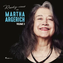 CD Argerich, Martha - Piazzolla, Beethoven & Brahms: Rendez-Vous With Martha Argerich, Volume 3