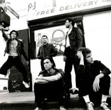 The Neighbourhood, CD The Neighbourhood