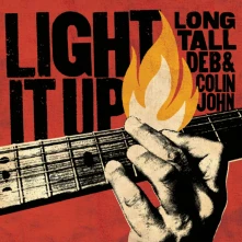 CD LIGHT IT UP