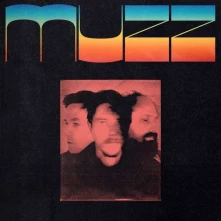 CD MUZZ