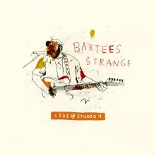 Vinyl LIVE AT STUDIO 4