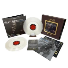 Vinyl Kind Of Blue (Deluxe Edition) (Box Set)