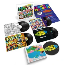 Vinyl PILLS N THRILLS AND B...