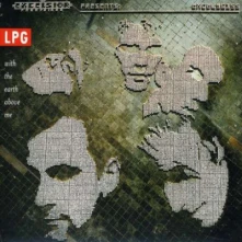 CD WITH THE EARTH ABOVE ME -DIGI-