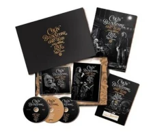 Colin Blunstone, CD ONE YEAR AND MORE: LIV...