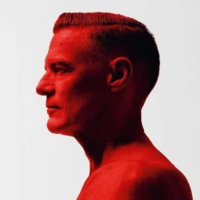 Bryan Adams, Vinyl Shine a Light