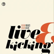 CD LIVE AND KICKING
