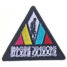 Nažehlovačka Blurred Triangle Logo