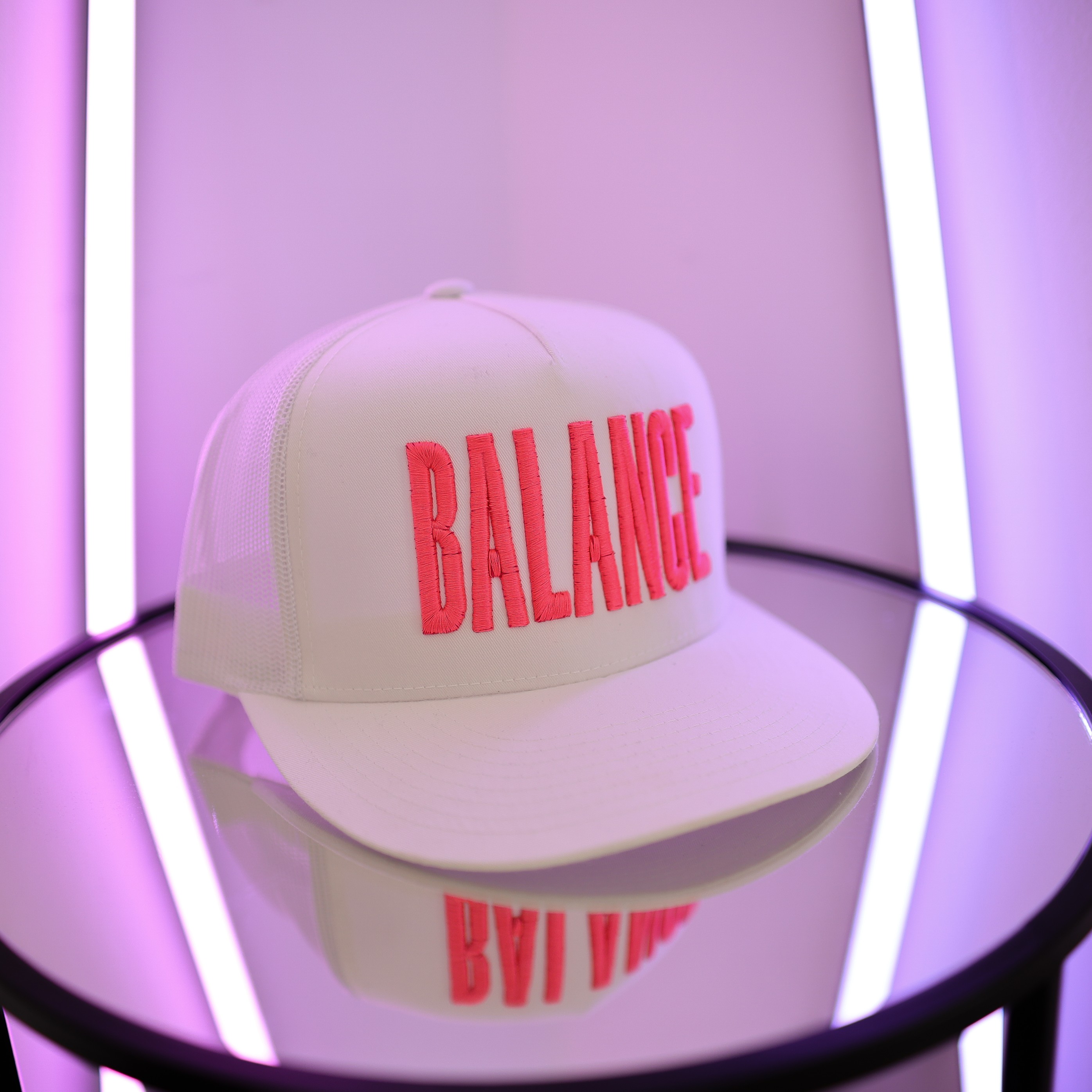 Balance Neon Pink thumbnail