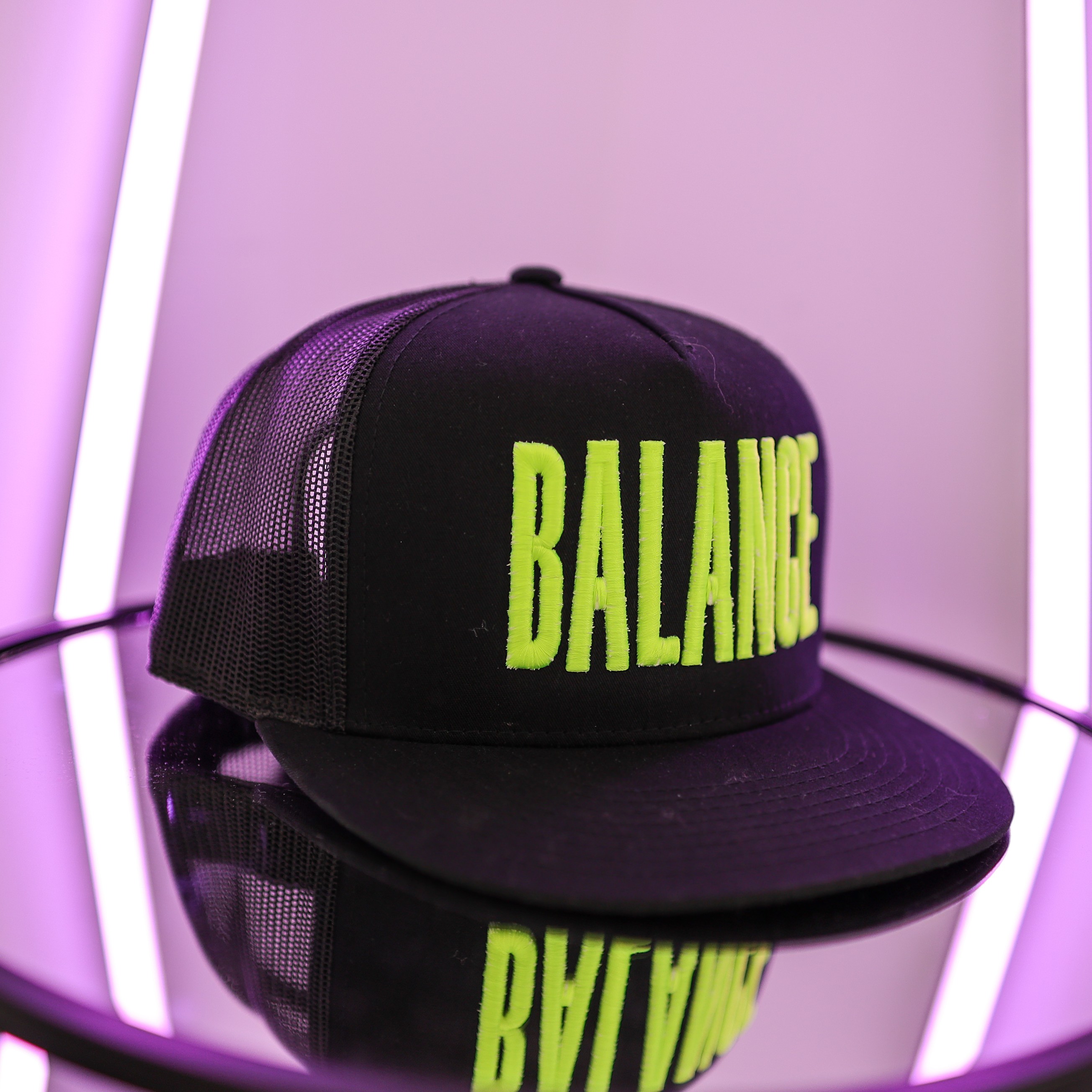 Balance Neon Yellow thumbnail