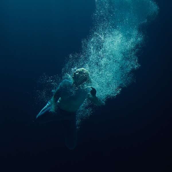 CD Låpsley - THROUGH WATER