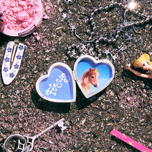 CD Hearts2Hearts - Focus