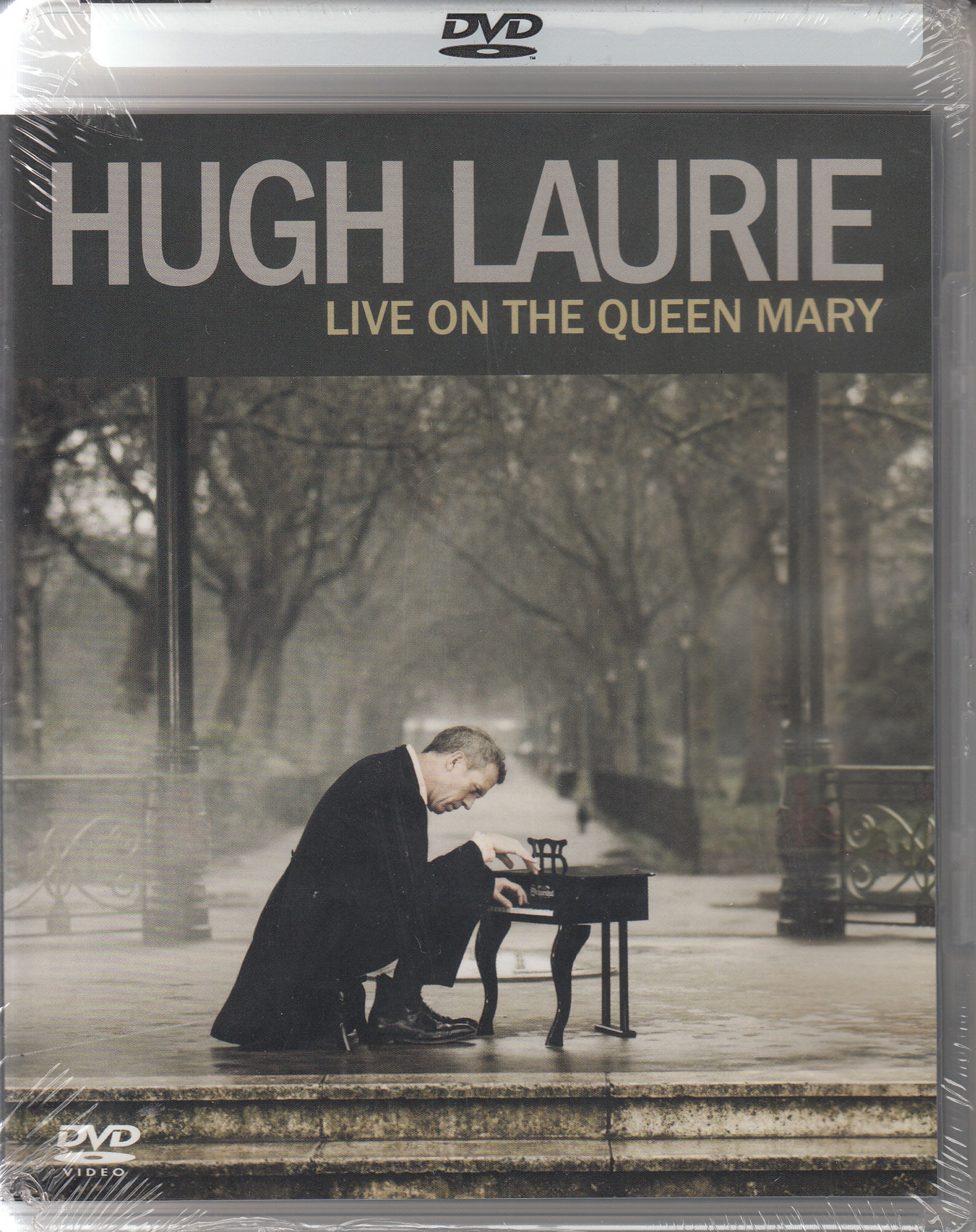 DVD - LIVE ON THE QUEEN MARY