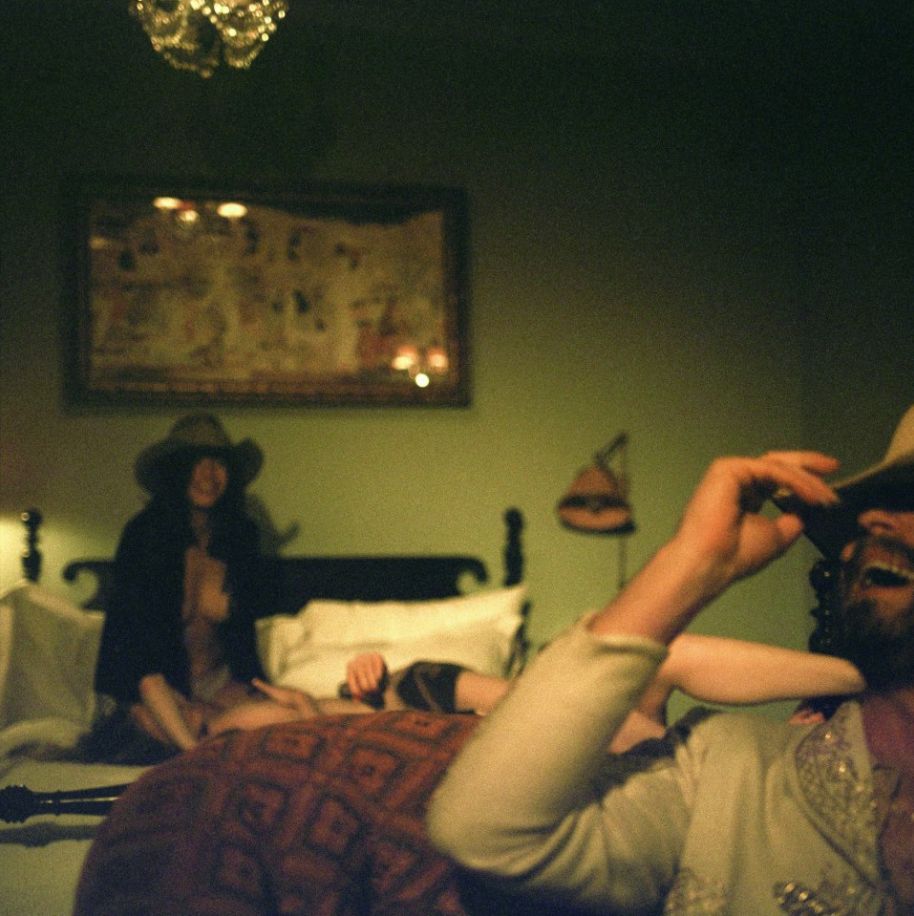 CD Phosphorescent - MUCHACHO