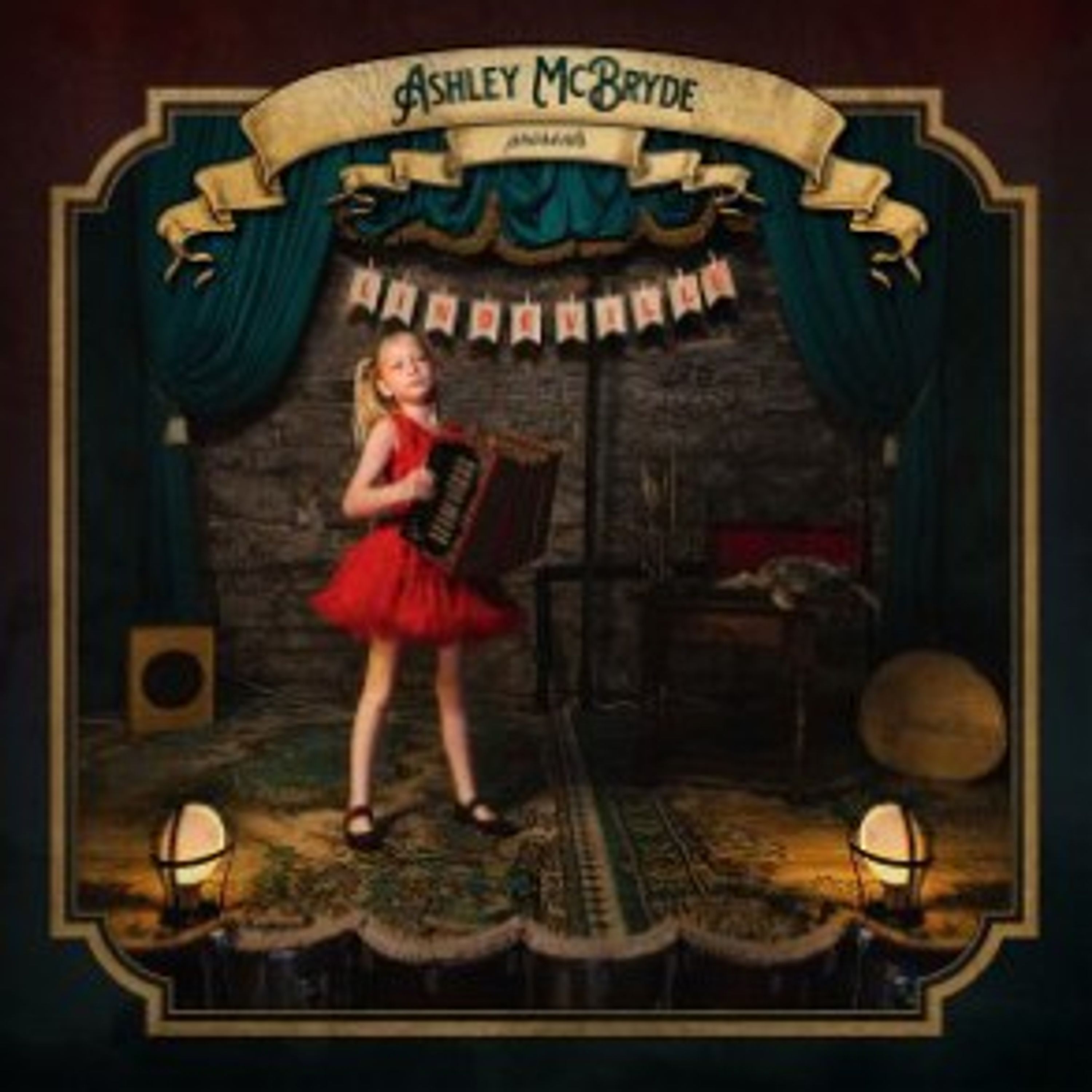 CD Ashley McBryde - LINDEVILLE